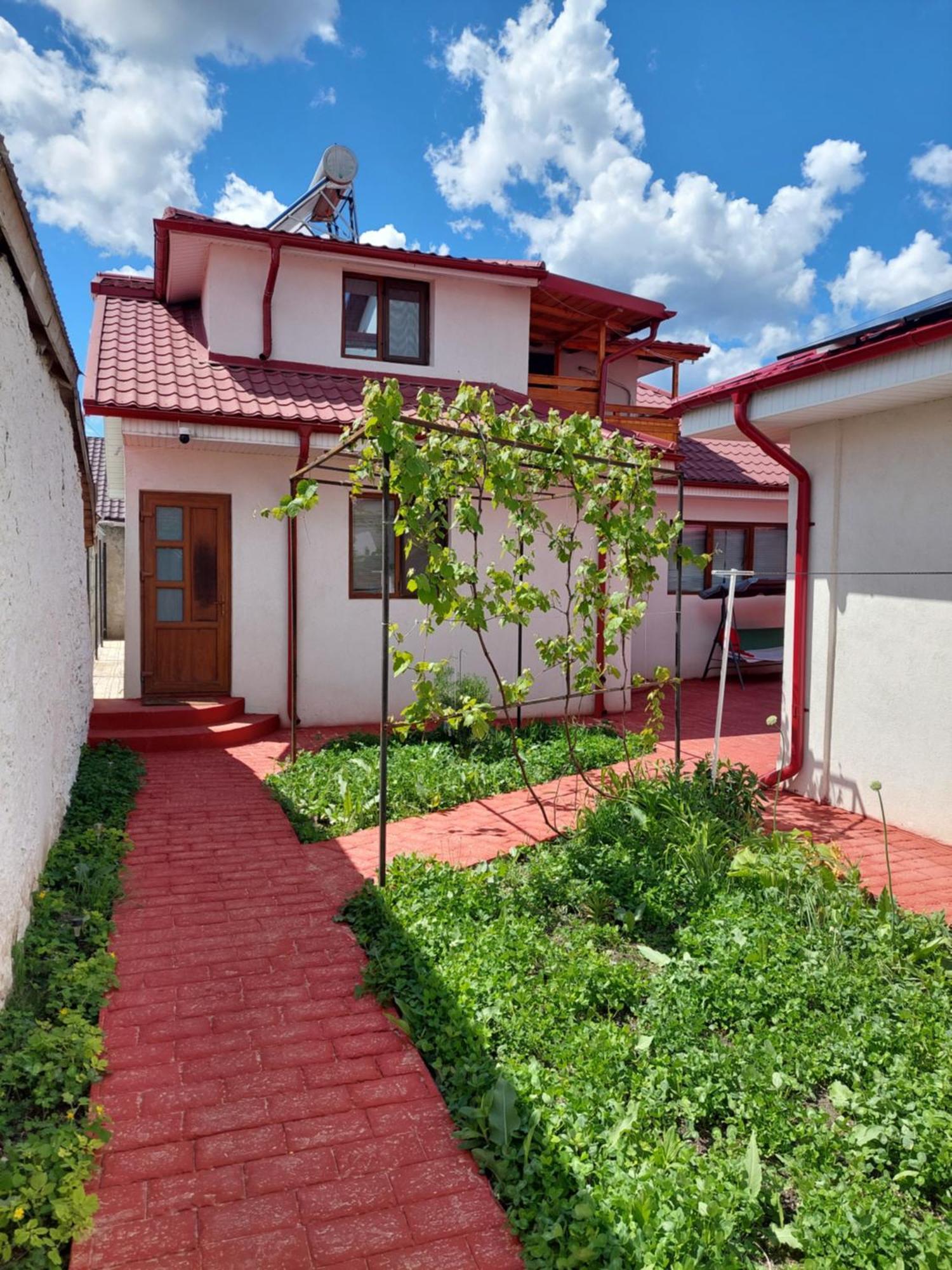 Готель Casa Anne Мангалія Екстер'єр фото